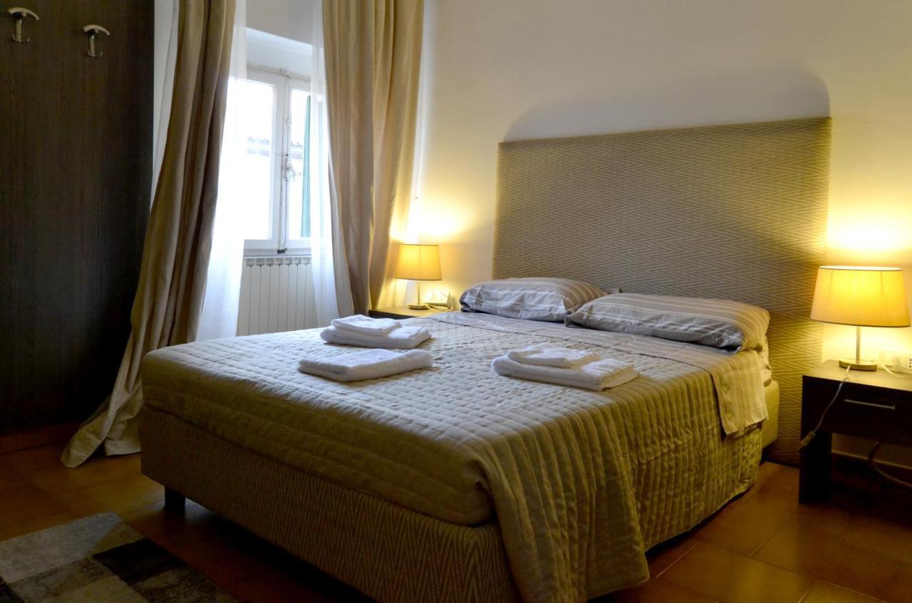 Gabrielli Rooms Et Apartments Sant Antonio Alloggio 4 M0230914084 Verona Eksteriør billede