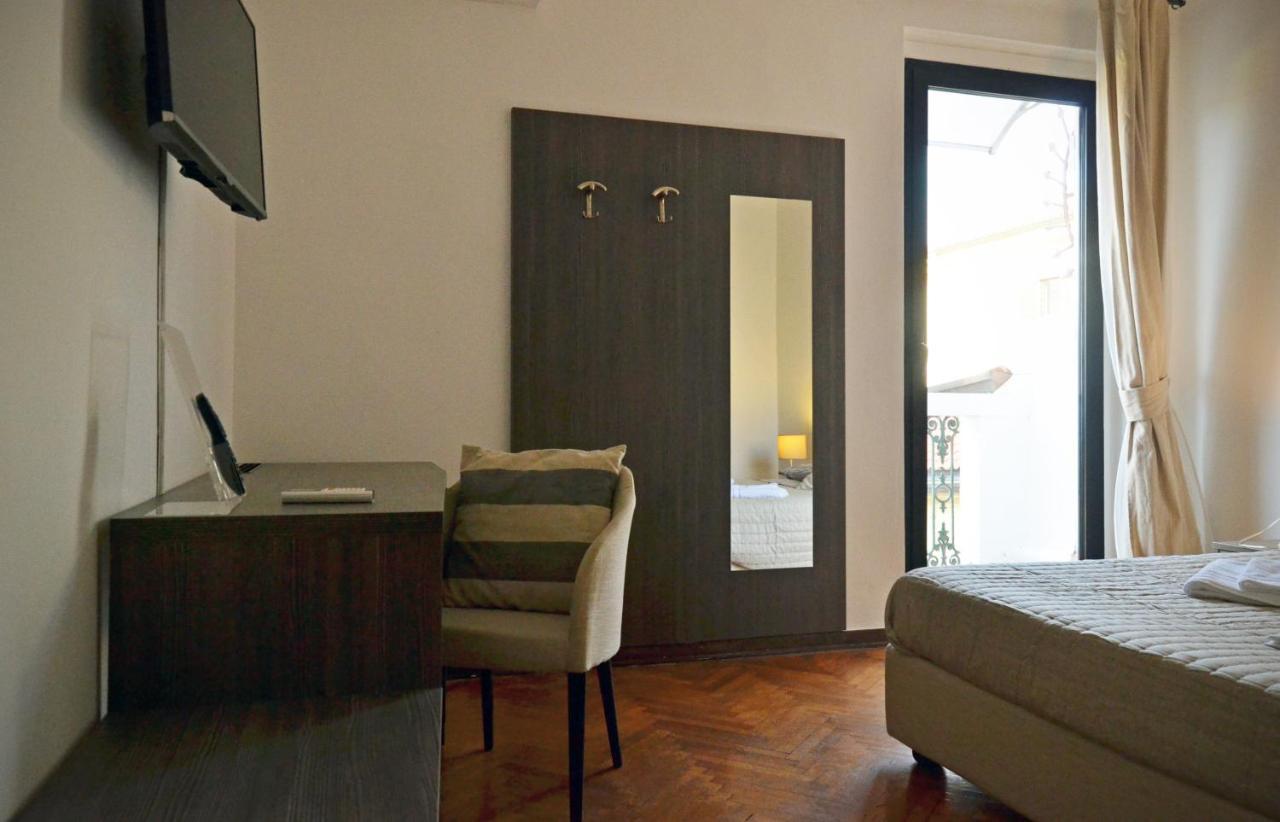 Gabrielli Rooms Et Apartments Sant Antonio Alloggio 4 M0230914084 Verona Eksteriør billede